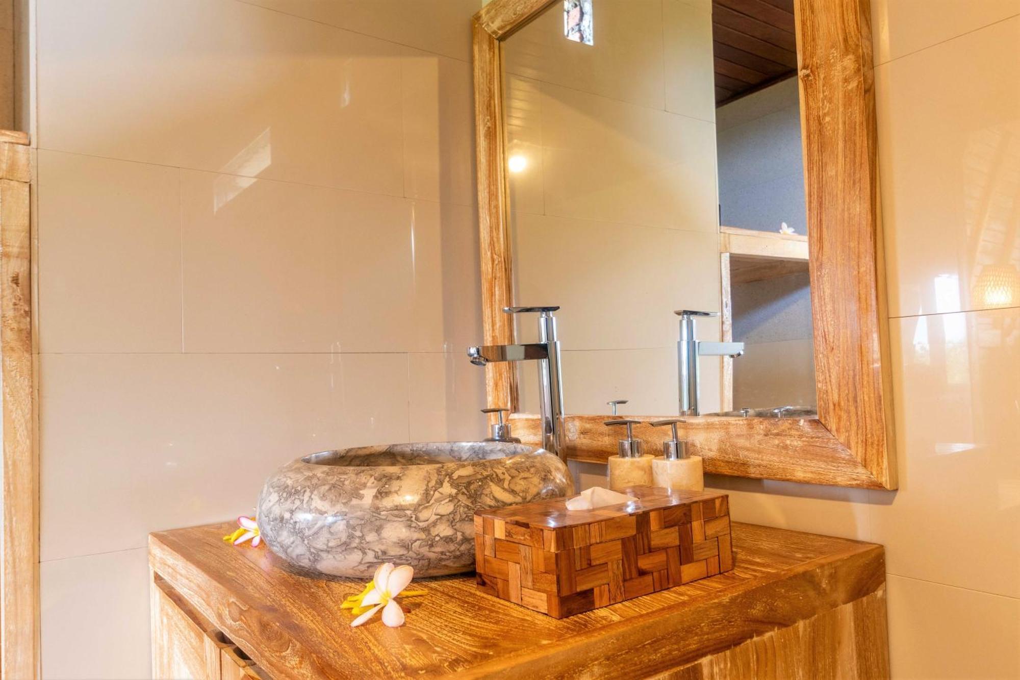 Alamgangga Villas Tirta Gangga Karangasem Habitación foto